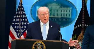 যুক্তরাজ্যের সঙ্গে বাণিজ্যচুক্তি পুনর্বিবেচনা করতে পারে যুক্তরাষ্ট্র, বললেন ট্রাম্প